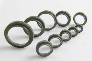 Stainless steel DOZ soft sealing rings for Parker Ermeto EO-2 hydraulic fittings in NBR and FKM material variations.