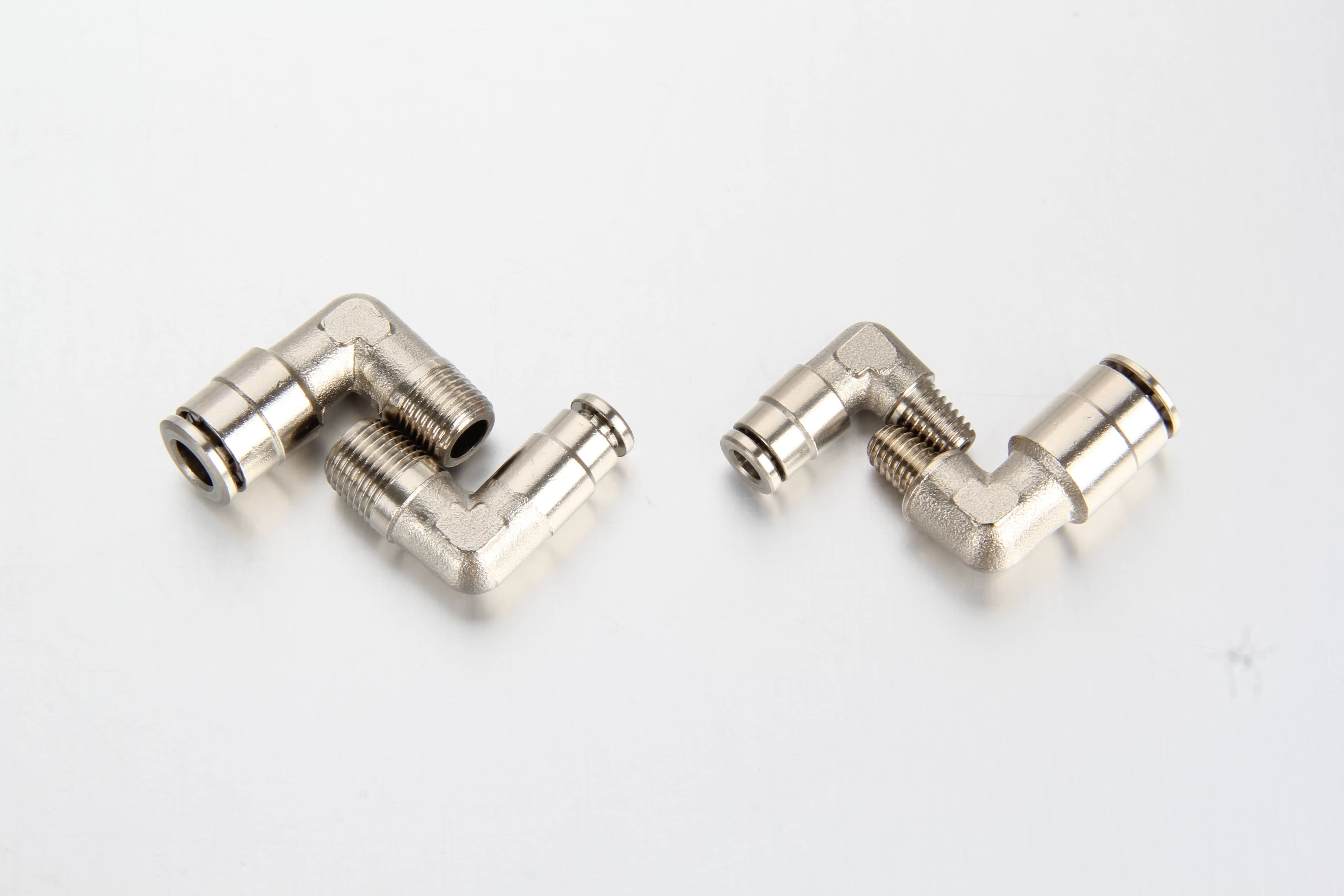 Bulk packages of 90-degree elbow male grease line fittings ready for shipment from China manufacturer and B2B supplier Fitsch