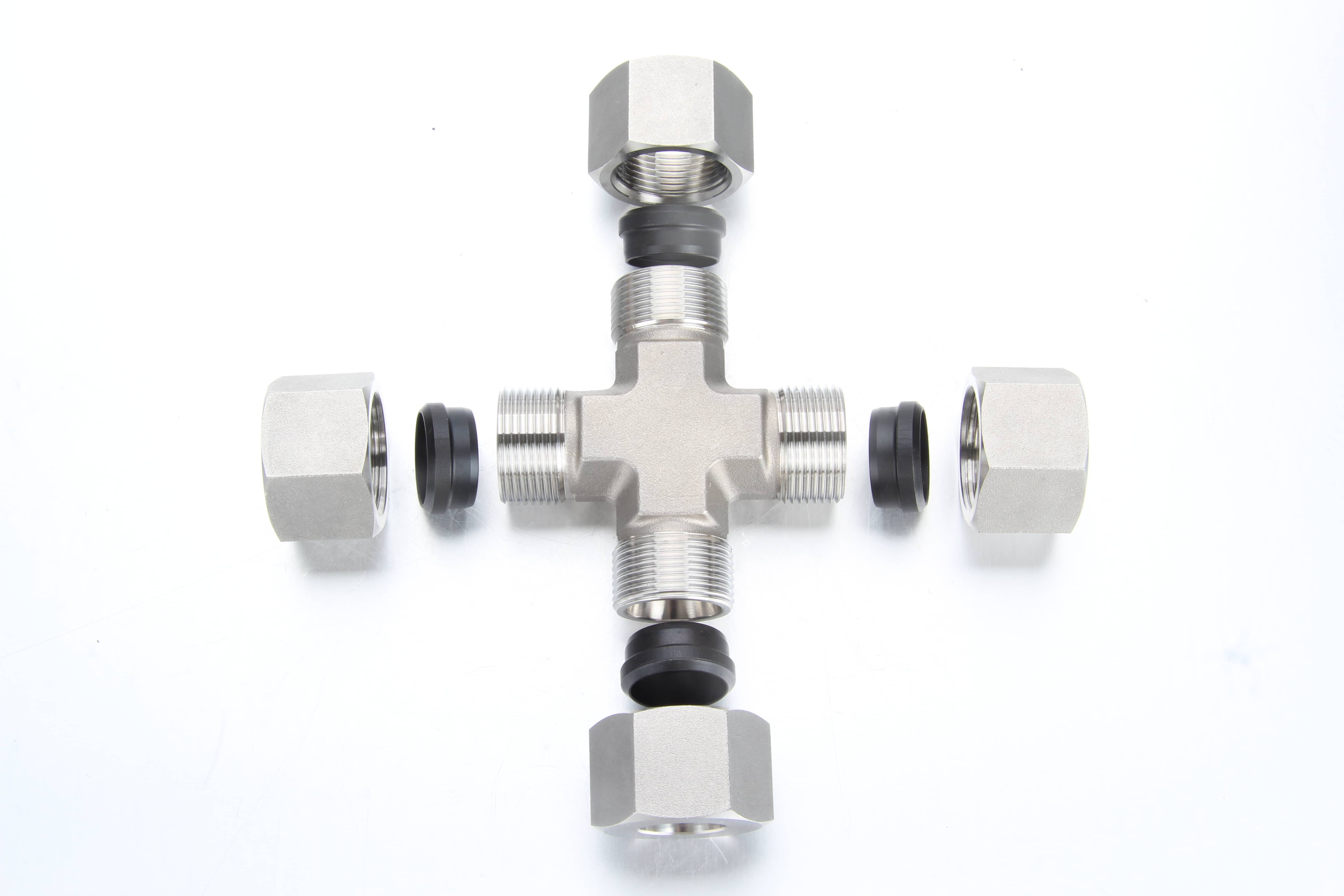 Four-way metric DIN 2353 bite type stainless steel cross fitting union