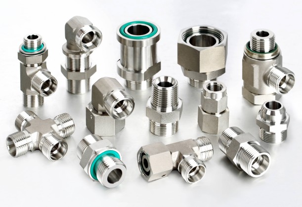 Fitsch high-precision stainless steel DIN cutting ring fittings showing metric 24-degree cone progressive bite-type components, engineered for L and S series high-pressure industrial hydraulic plumbing and rigid tubing systems.