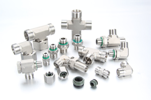 China factory DIN 2353 stainless steel fitting with EO2 functional nut