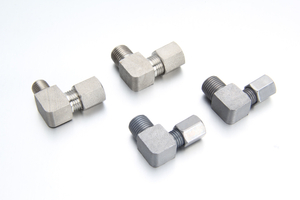 Premium cutting ring fittings DIN 2353 male elbow assembly with compression nut and extra light LL series body.
