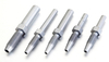 Side-by-side comparison showing straight hose studs with a groove for push-in fittings and without a groove for cutting ring fittings.